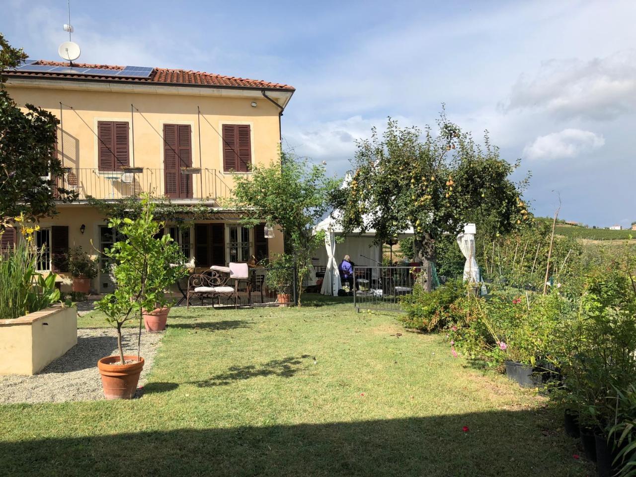 Cascina Vicentini Guest House Alfiano Natta Exterior photo